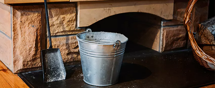 Clean The Fireplace Mantle And Hearth in Flowing Wells, Arizona
